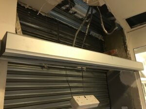 puertas automáticas de cristal en el Camp de Turia puertas automáticas de cristal en el Camp de Turia