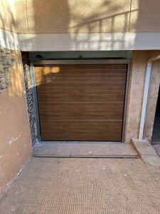 puertas de garaje en Valencia tras la Dana del 2024 puertas de garaje en Valencia tras la Dana del 2024